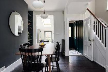 The Southwark Townhouse - Adorable 3BDR House with Garden - image 19