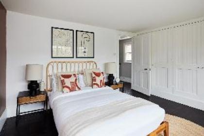 The Southwark Townhouse - Adorable 3BDR House with Garden - image 9