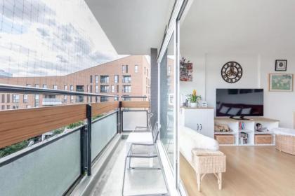 Central 2BD Flat with Balcony - Shoreditch - image 20