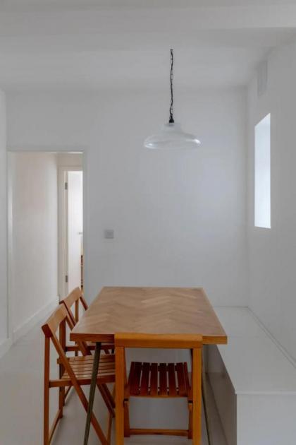 Bright 2BD Flat - 4 min walk to Hampstead Heath - image 16