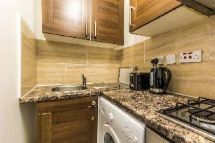 Fast Wifi | Pet-friendly | Sleeps 6 - image 11