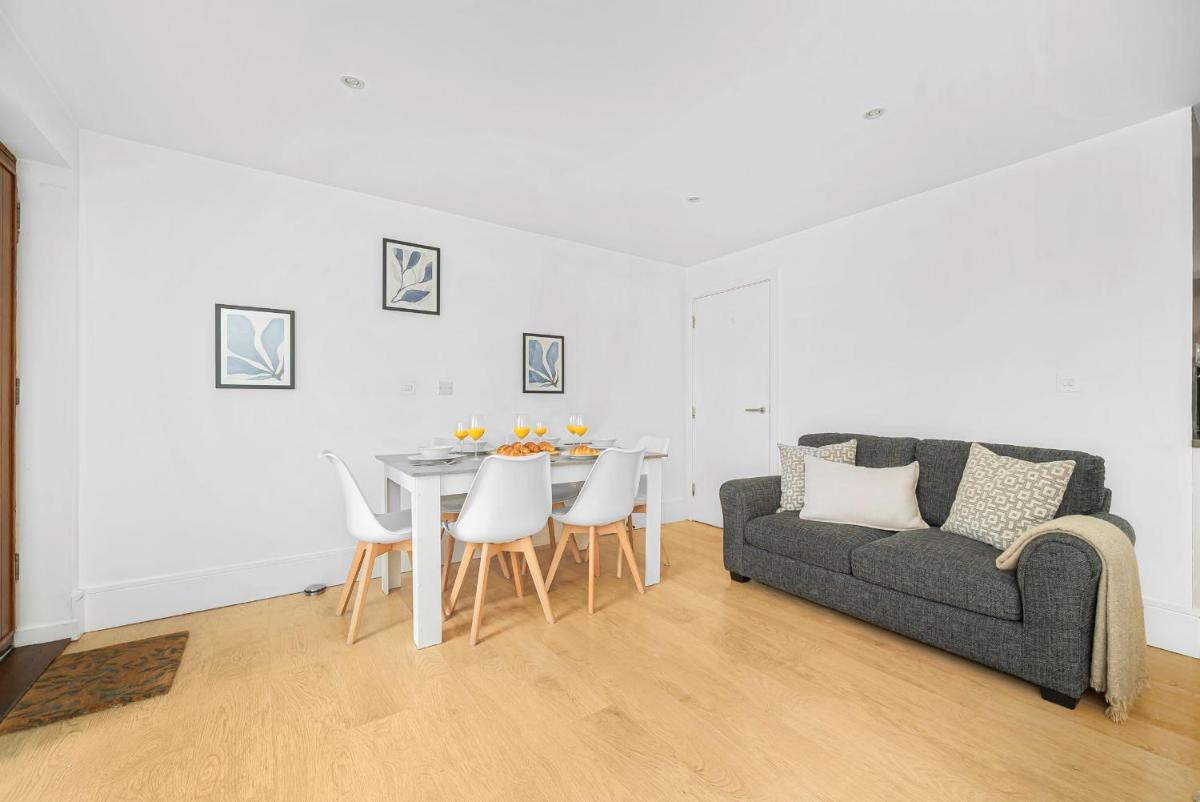 Terrace & King's Cross - City Apartment - image 7