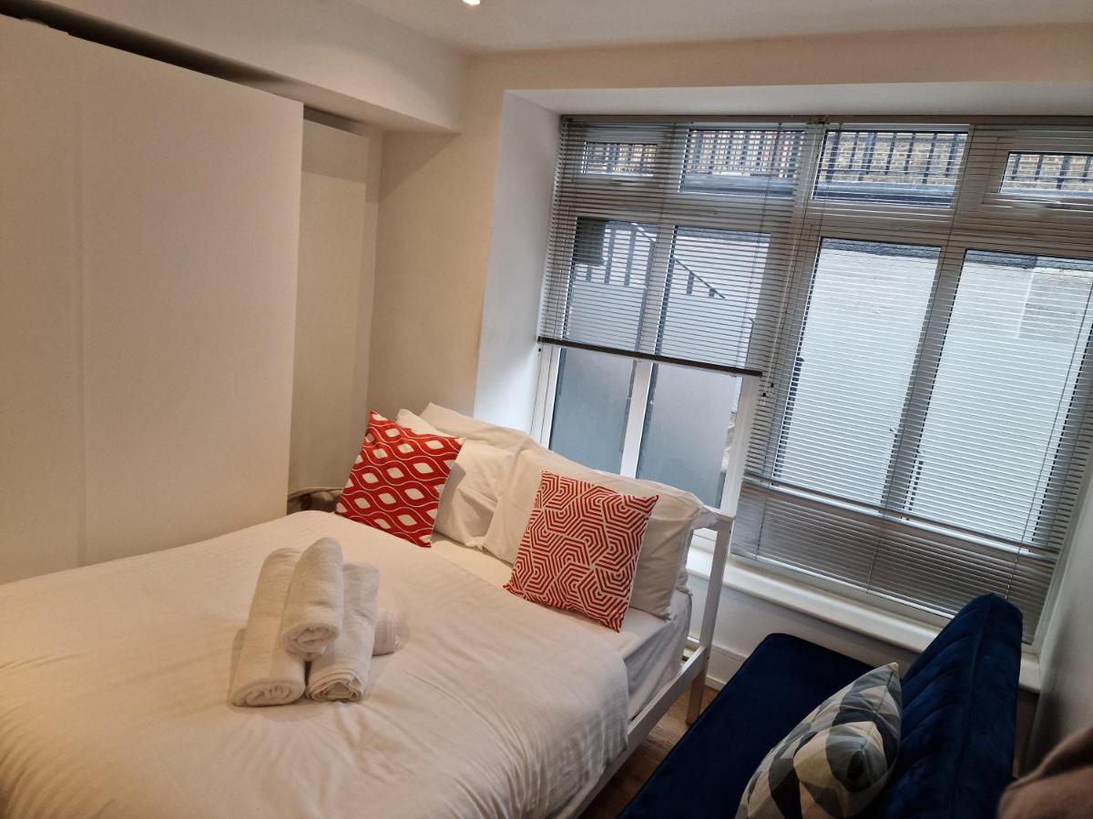 Lovely 1-Bed Apartment in London - image 3