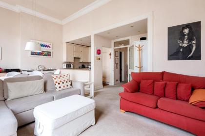 Stunning flat in Notting Hill - image 11