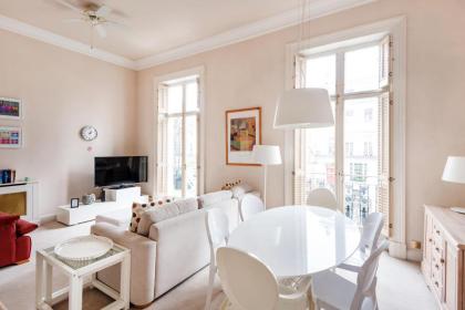 Stunning flat in Notting Hill - image 13