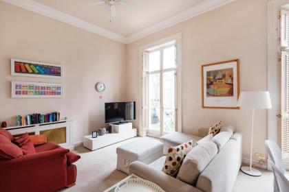 Stunning flat in Notting Hill - image 5