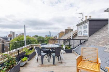 Top Floor 1BD Flat with Balcony - Ladbroke Grove - image 12