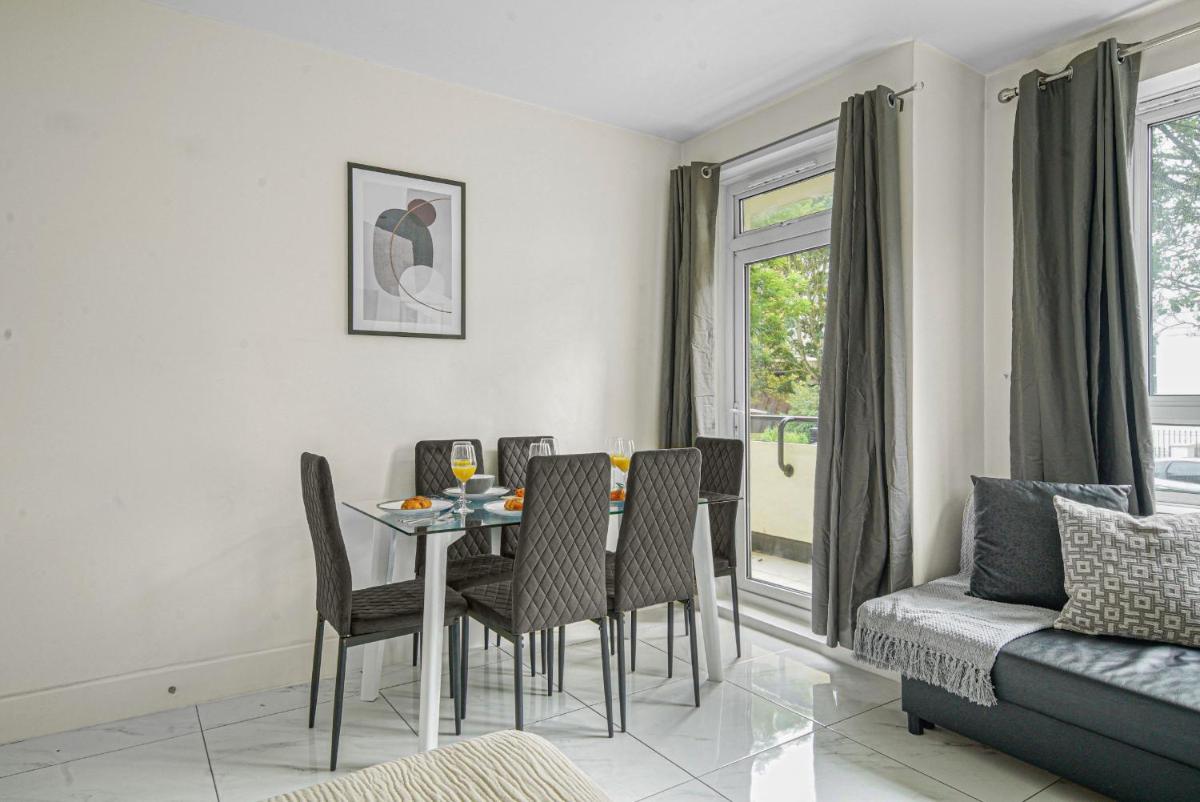 Paddington Station - City Apartment - image 7