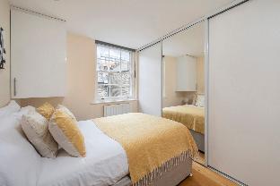 Comfy 2BR Hub in Central Fitzrovia - image 6