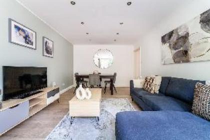 The Clapham Common Villas - image 8