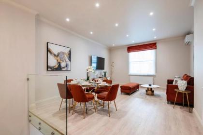 Marble Arch Suite 1-Hosted by Sweetstay - image 15