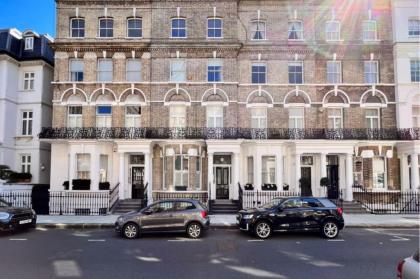 The Chelsea Wonder - Spacious 3BDR Flat with Terrace  Garden - image 4