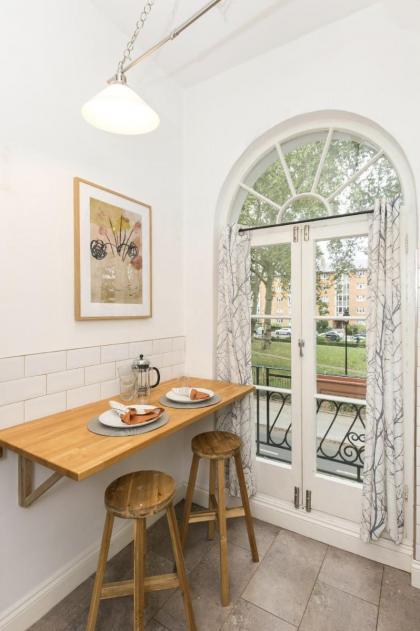 Chic 1 bedroom apartment in Bloomsbury sleeps 4 - image 15