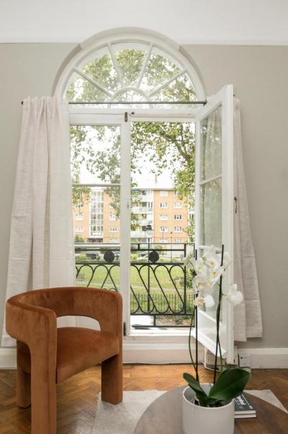 Chic 1 bedroom apartment in Bloomsbury sleeps 4 - image 6