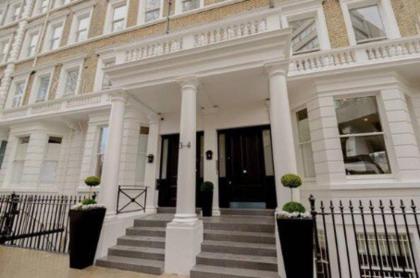 2 Bed Penthouse Serviced Apt South Kensington - image 2