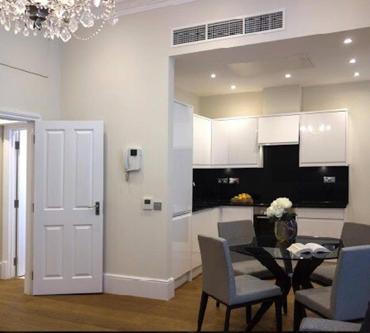 Luxury 1 Bd Serviced Apartment In Belgravia - image 4