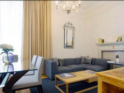 2 Bed Luxury Serviced Apartment In Belgravia - image 5