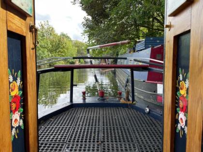 Lovely Historical Canal Boat in London City Centre - image 6