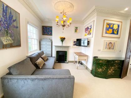 Stylish Apartments in Pimlico & Westminster - image 5