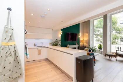 Contemporary 2 Bedroom Flat wBalcony - Bayswater! - image 11