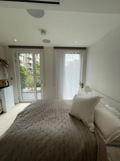 Chic 1BD Flat by the River Thames - Fulham! - image 12