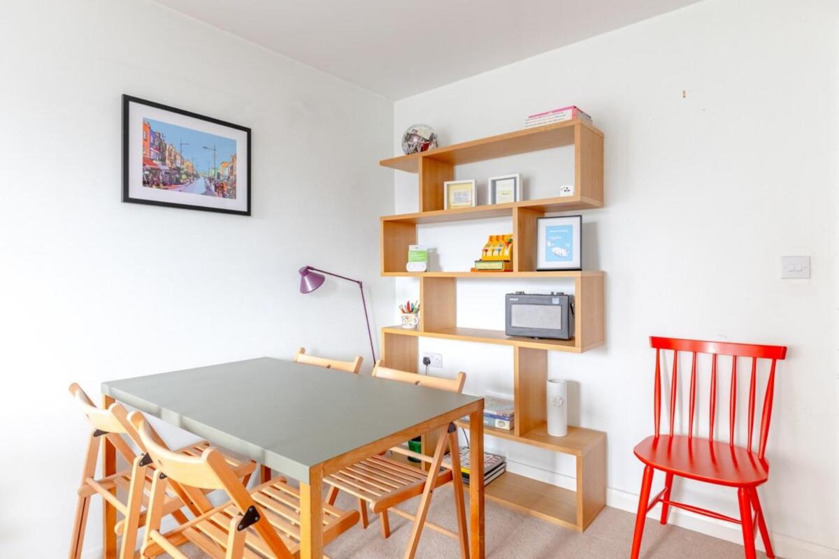 Warm & Inviting 1bedroom Flat with Patio Camden Town! - image 4