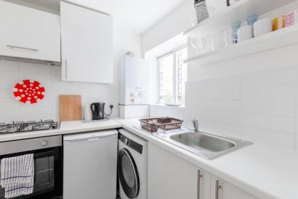 Cosy 1bedroom Flat - 2 Min Walk to Kensington Gardens! - image 19