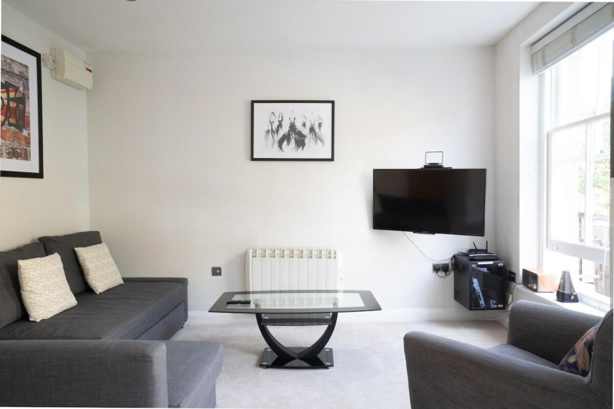 Trendy & Central 2BD Flat -Brick Lane Shoreditch! - image 7