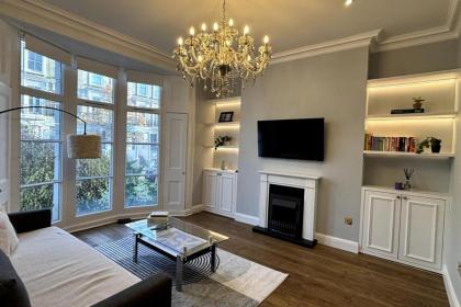 Elegant & Beautifully Presented 1BD Flat- Chelsea! - image 5