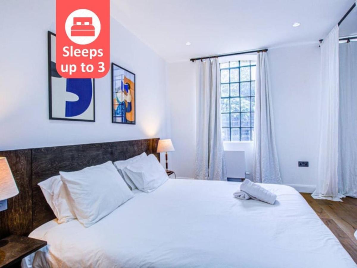 Popular1 Bedroom Flat Close to Queens Park with SUPER FAST INTERNET - image 2