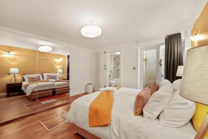 Stylish Apartment in Euston and near Camden with Private Roof Terrace - image 7