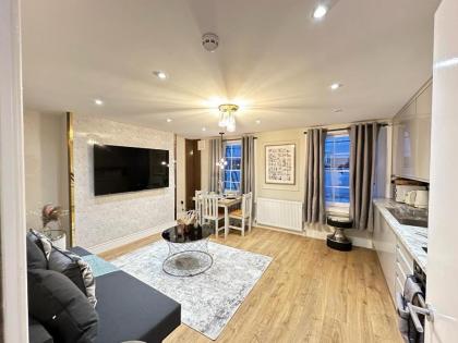 F3- Gorgeous 1 Bed Flat near Edgware Road Station - image 8