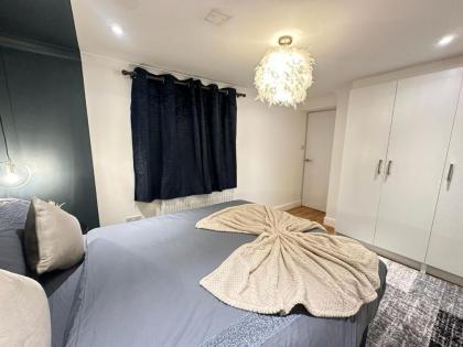 F1- Stylish 1 Bed Flat Near Edgware Road - image 10