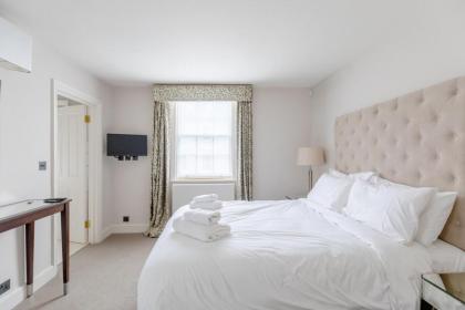 Luxurious 3BD Flat - Sloane Square Chelsea! - image 8