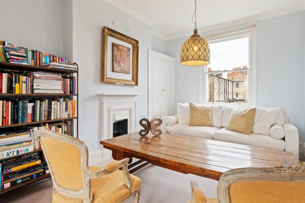 Charming 3BD House wPrivate Garden - Fulham! - image 3