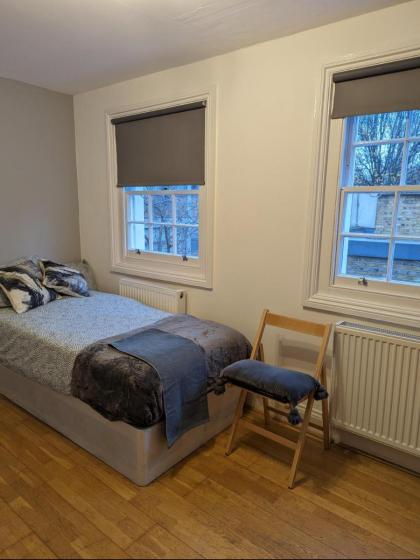 Victorian Apartment on the Famous Essex Rd in Islington - image 9