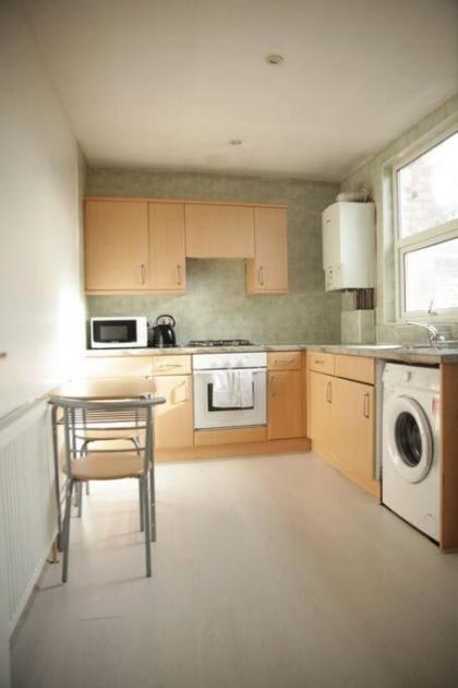 2 bedrooms flat in hammersmith - image 7