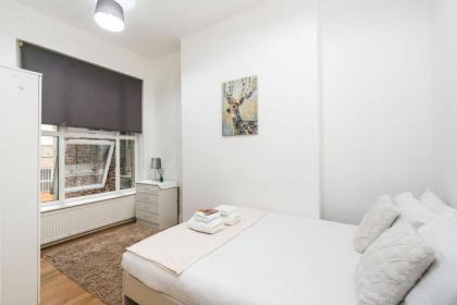 2bed flat west Kensington - image 18