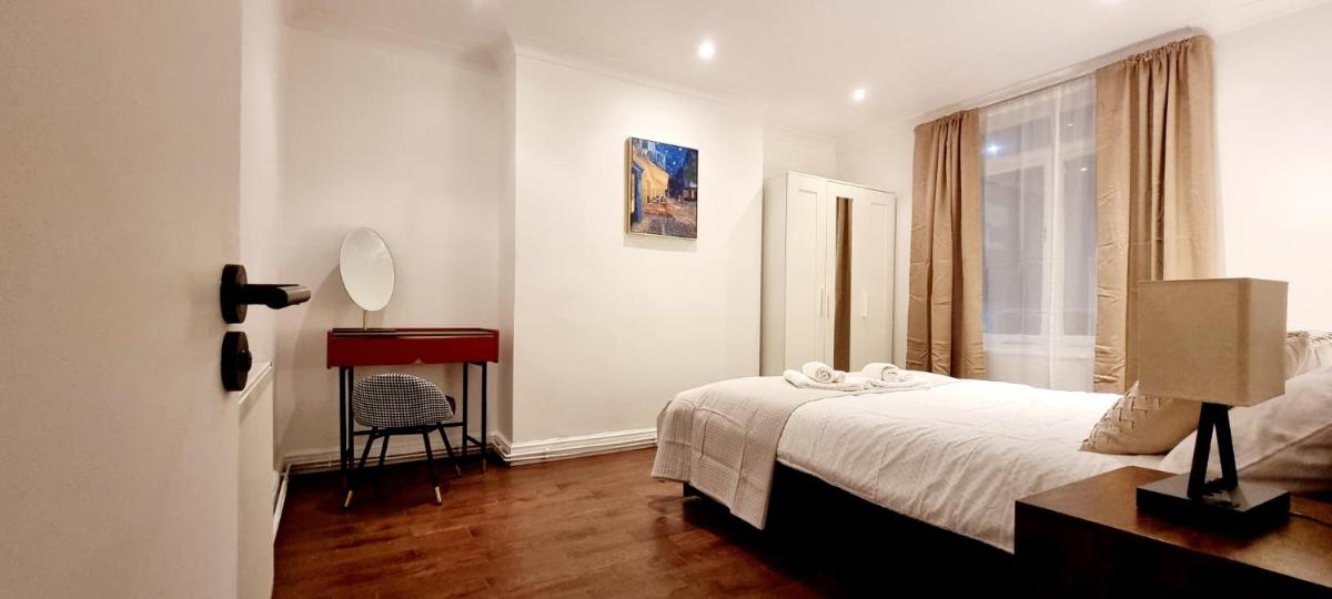 Central London spacious modern with Kingsize Bed - image 5