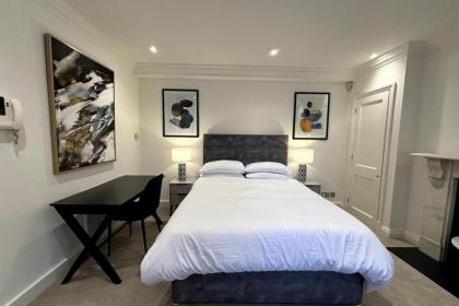 Chic Studio Flat 8 Mins to Harrods Knightsbridge - image 6