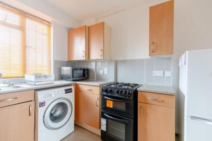 Well Located 2BD Flat - Essex Road Islington! - image 15