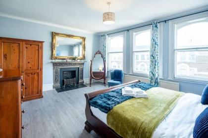 Elegant 3BR Flat Fulham/Chelsea - image 11