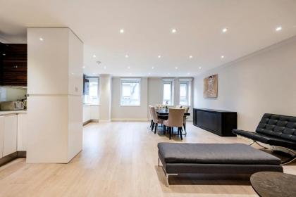 Beautiful 2-bed flat-Hosted by Sweetstay - image 10