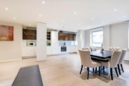 Beautiful 2-bed flat-Hosted by Sweetstay - image 11