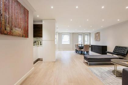 Beautiful 2-bed flat-Hosted by Sweetstay - image 2