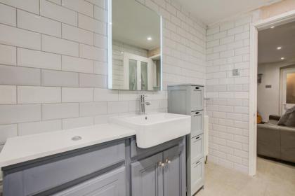 Victoria Belgravia Townhouse Apartments - image 17