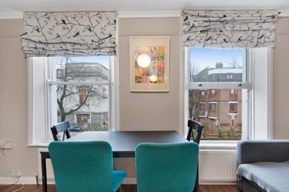 Flat 1 - 2 Bedrooms and Private Terrace - image 4