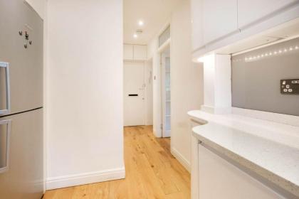 Shoreditch Park & Downham Rd- CityApartmentStay - image 13