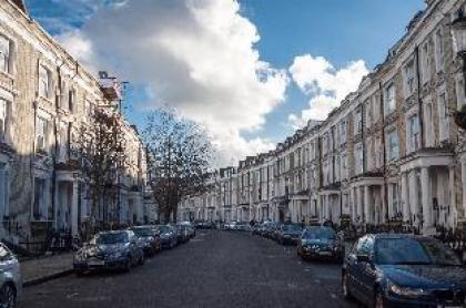 Prime location unique 3 bed flat London 