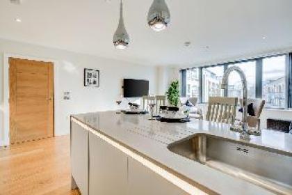 CONCORD Apartment 1 bed 1 bath West London Kew - image 10